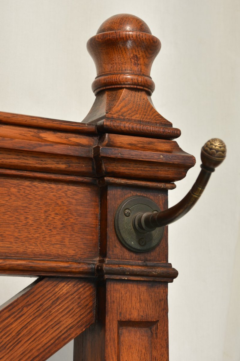 English Victorian Gothic Coat Stand Oak Hall Stand in the Manner Of Pugin - Image 13